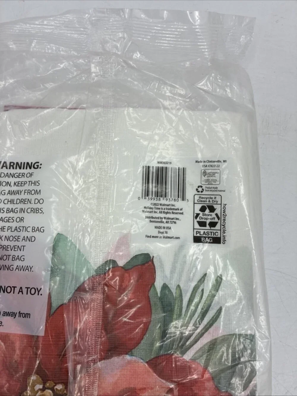 Holiday Time Paper Table Covers Christmas Poinsettia 2 Pack 54 x 84 Disposable